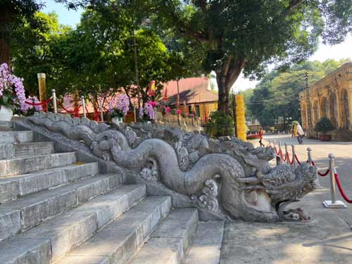 con rồng trong hoàng thành thăng long con rồng trong hoàng thành thăng long